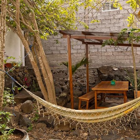 Ideal y linda casita en San Cristóbal-Galápagos Esterno foto